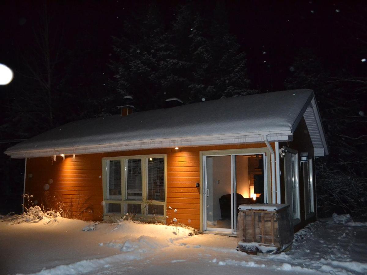 Les 4 Chalets - Le 605 Lac-Saint-Paul Exterior photo